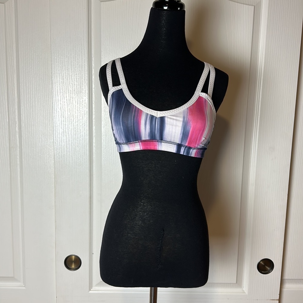 RETRO LULULEMON STRAPPY SPORTS BRA